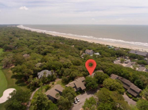 1386 Fairway Oaks